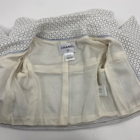 CHANEL Tweed Eyelet Crop Jacket - Picture 5 of 9